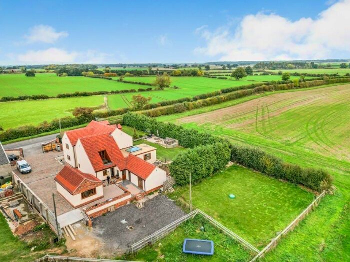 5 Bedroom Detached House For Sale In Cundall, York, YO61