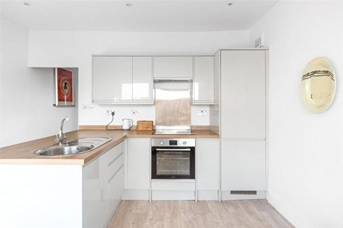 1 Bedroom Apartment To Rent In Anerley Road, London, SE20