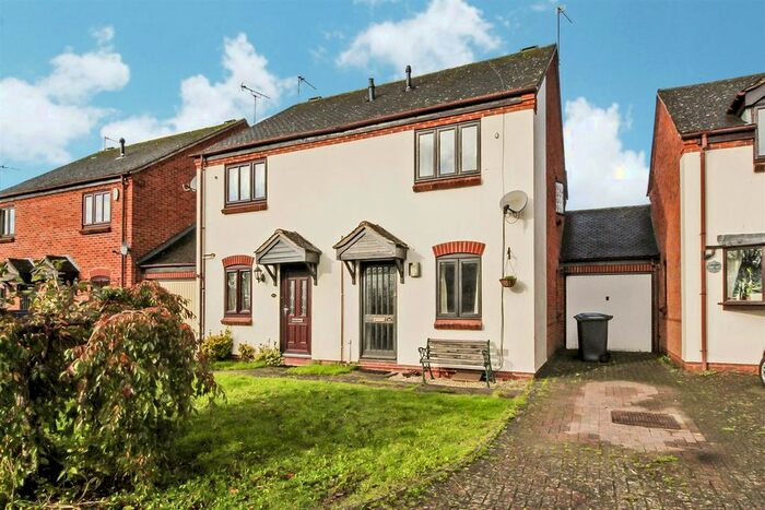 2 Bedroom Semi-Detached House To Rent In The Furrows, Southam CV47