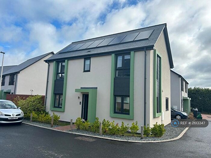 3 Bedroom Detached House To Rent In Bayley Place, Exeter, EX1