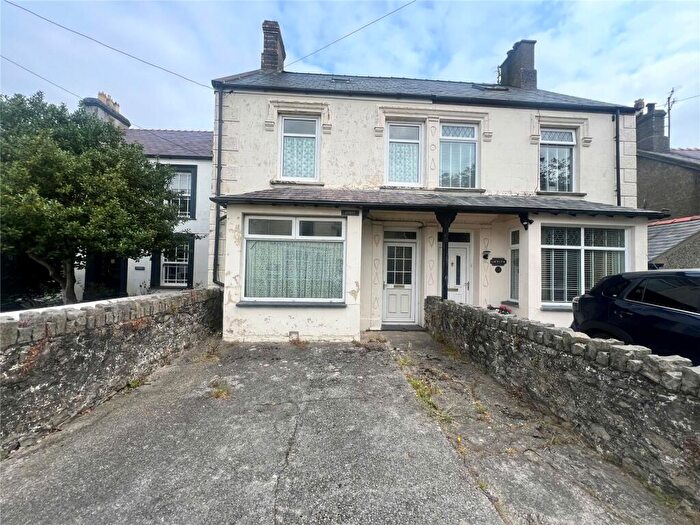 4 Bedroom Semi-Detached House For Sale In Lon Uchaf, Morfa Nefyn, Pwllheli, Gwynedd, LL53