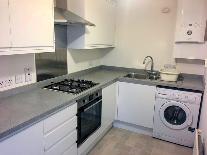 1 Bedroom Flat To Rent In Strawberry Bank Parade, Aberdeen, AB11