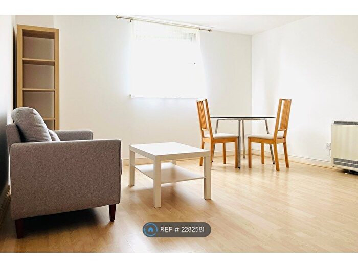 1 Bedroom Flat To Rent In Greenfell Mansions, London, SE8