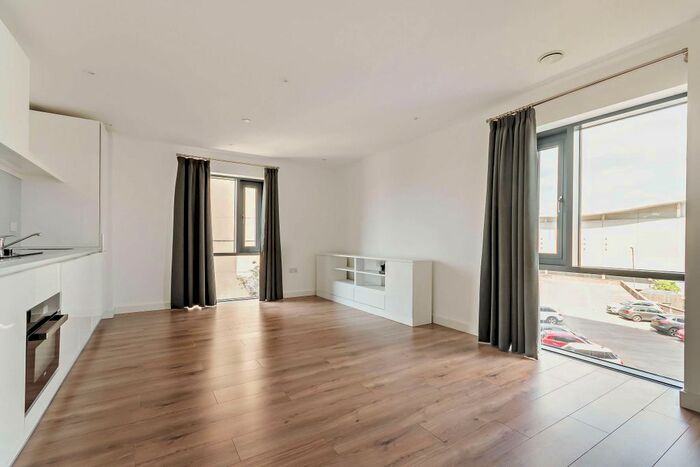 2 Bedroom Flat To Rent In The Lansdowne, Hagley Road, Birmingham, B16