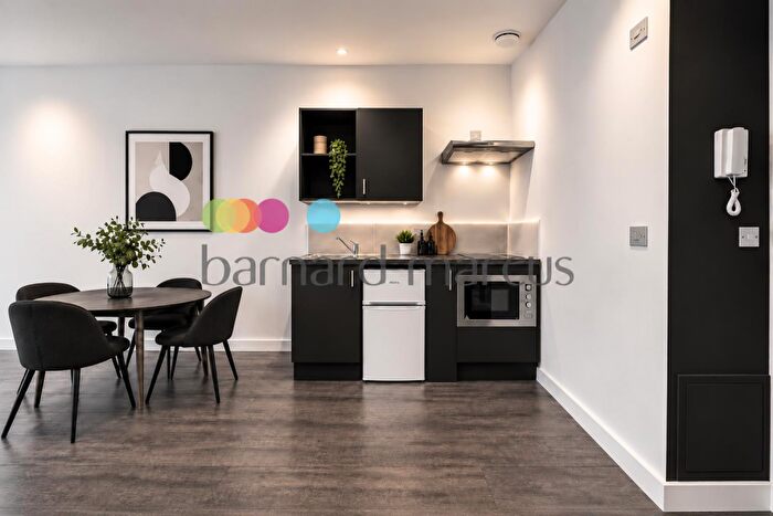 Apartment To Rent In Purley Way, Croydon, CR0