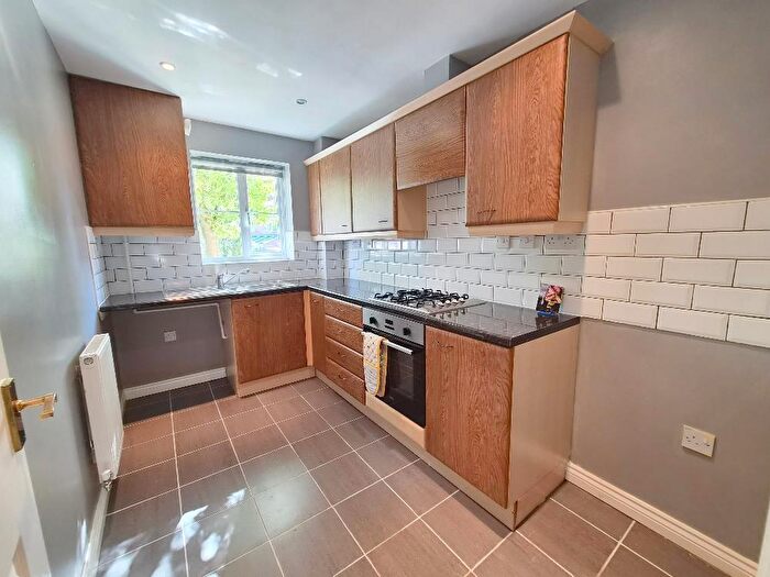 2 Bedroom Flat For Sale In Chassagne Square, Crewe, CW1