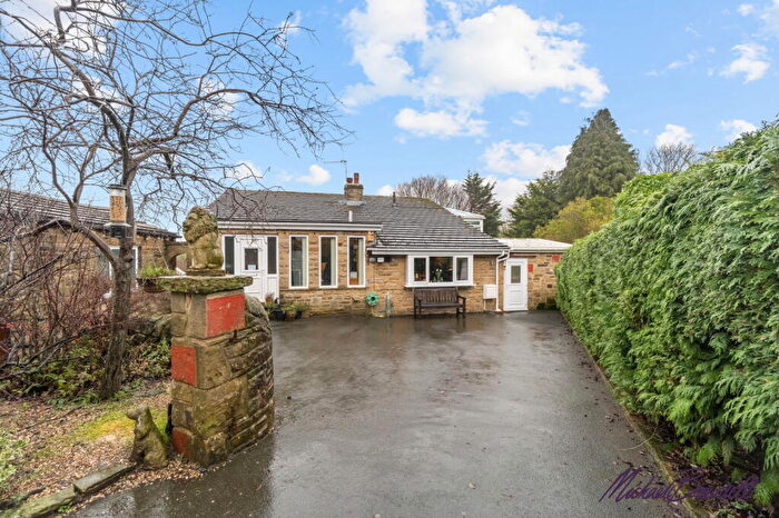 4 Bedroom Detached House For Sale In Tweedy Street, Wilsden, Bradford, BD15