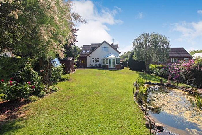 4 Bedroom Detached House For Sale In Cleat Hill, Ravensden, MK41