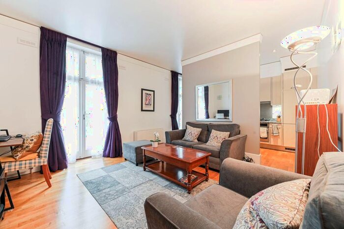1 Bedroom Flat To Rent In Victoria Street, Pimlico, London, SW1H