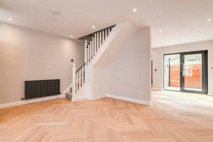 3 Bedroom Terraced House To Rent In Horder Road, London, SW6