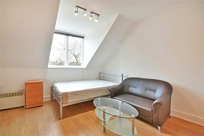 Studio To Rent In Chichele Road, Willesden Green, NW2