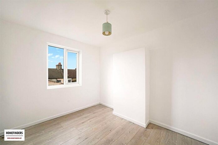 5 Bedroom Detached House To Rent In Kimberley Road, Edmonton, N18