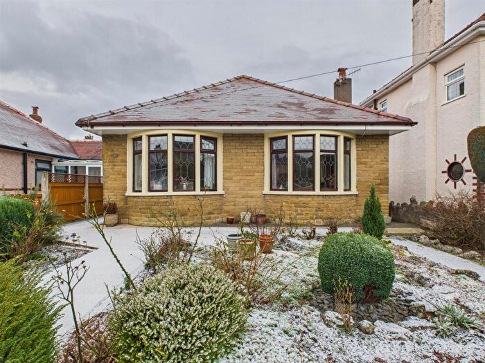 2 Bedroom Detached Bungalow For Sale In Bare Lane, Morecambe, LA4