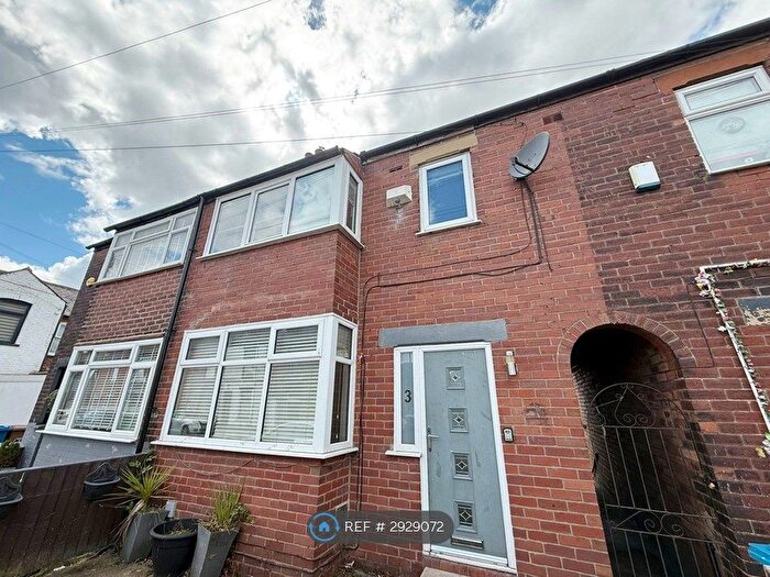 3 Bedroom Terraced House To Rent In Bright St, Manchester, M26
