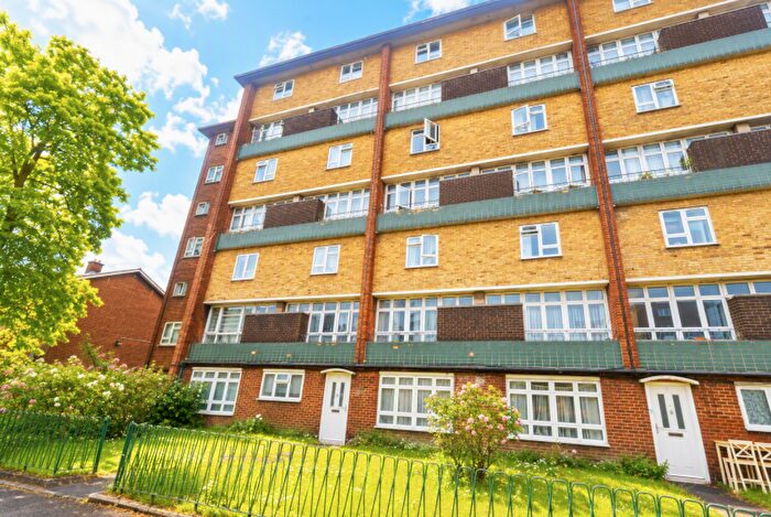 1 Bedroom House To Rent In Chiltern House, Edmonton, N9