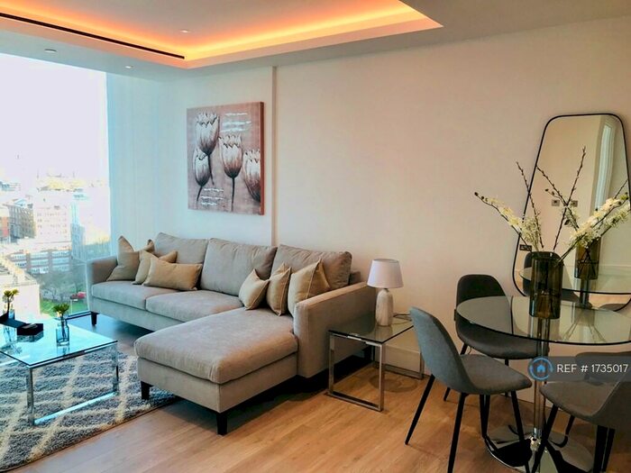 2 Bedroom Flat To Rent In Carrara Tower, London, EC1V
