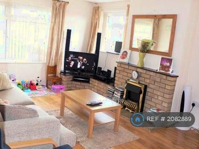 2 Bedroom Flat To Rent In Fairfax Centre, Oxford, OX5