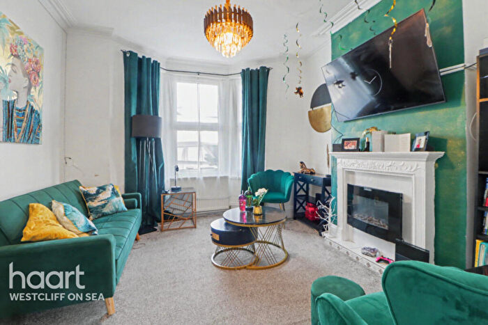 3 Bedroom Semi-Detached House For Sale In North Road, Westcliff-On-Sea, SS0