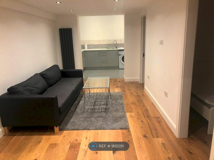 1 Bedroom Flat To Rent In Stroud Green Road, London, N4