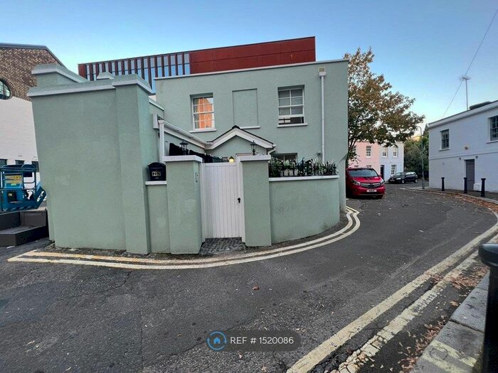 3 Bedroom Semi-Detached House To Rent In Fortess Grove, London, NW5