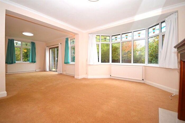 5 Bedroom House To Rent In Jennings Road, St Albans, AL1