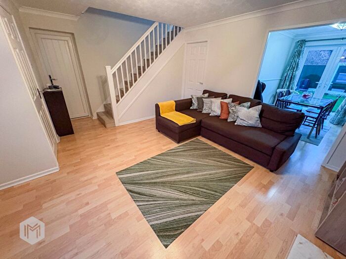 3 Bedroom Link Detached House For Sale In Falstone Close, Birchwood, Warrington, Cheshire, WA3 - Photo 3