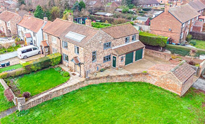 3 Bedroom Cottage For Sale In Mulberry Cottage, Carrside, Great Ouseburn, YO26