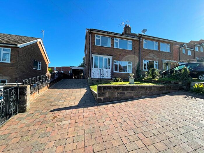 3 Bedroom House To Rent In Mount Pleasant, NG4