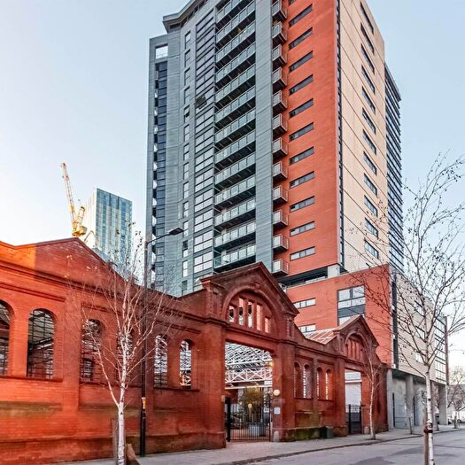 2 Bedroom Flat To Rent In Mirabel Street, Salford, M3