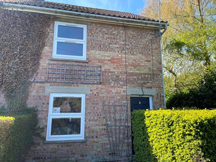 3 Bedroom Semi-Detached House For Sale In College Farm Lane, Thompson, Thetford, Norfolk, IP24
