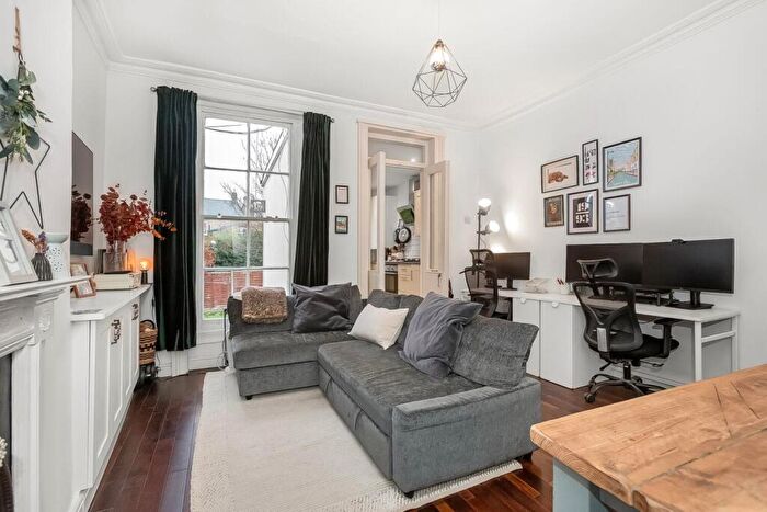 1 Bedroom Apartment For Sale In Hamilton Road West Norwood, SE27