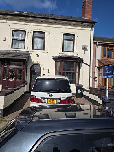 4 Bedroom Terraced House For Sale In Langley Road, Birmingham, B10