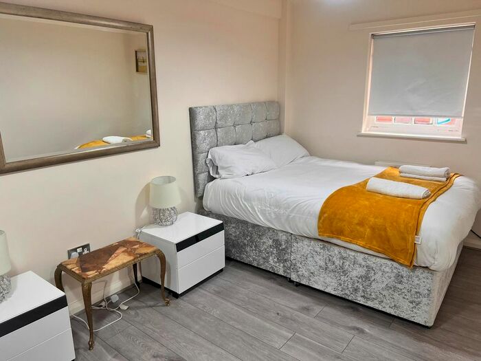 1 Bedroom Flat To Rent In Bull Lane, High Wycombe, HP11