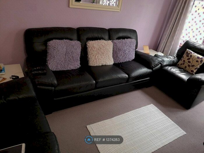 3 Bedroom Terraced House To Rent In Aluric Road, London, RM16