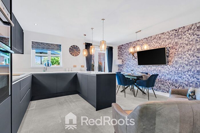 4 Bedroom Detached House For Sale In Sprotbrough Road, Sprotbrough, Doncaster, DN5