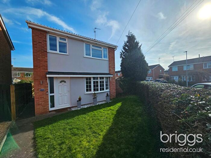 3 Bedroom Detached House For Sale In Beech Close, Market Deeping, PE6