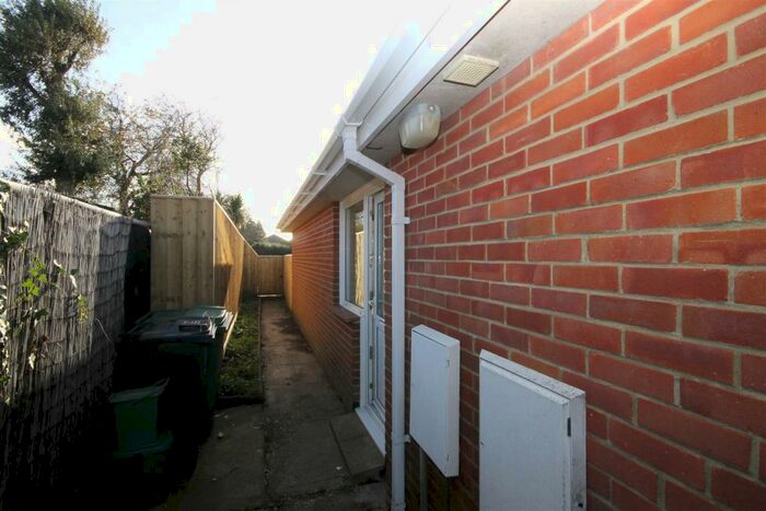 1 Bedroom Semi-Detached Bungalow To Rent In Arundel Road, Ryde, PO33