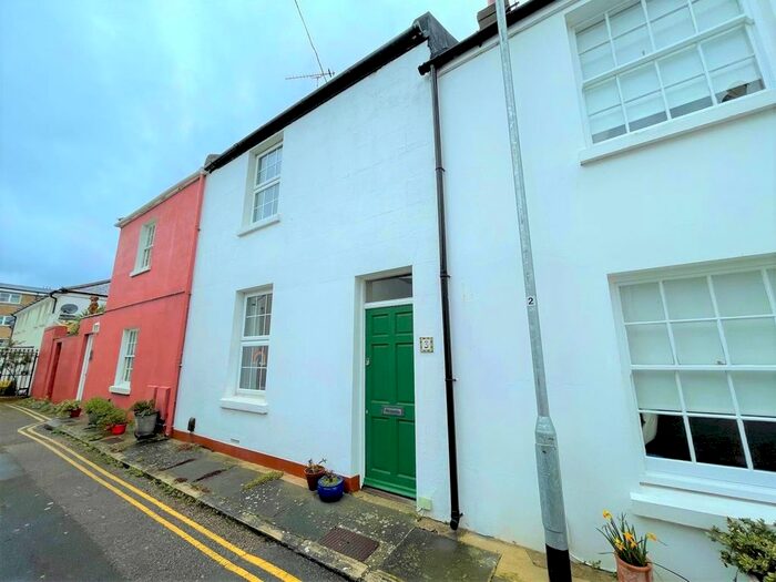 2 Bedroom Property To Rent In Millfield Cottages, Brighton, BN2