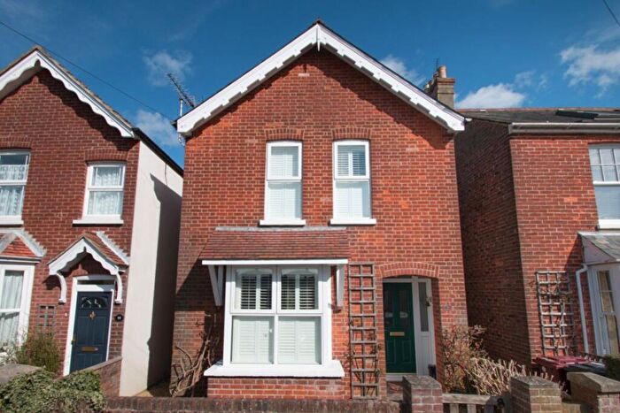 3 Bedroom House To Rent In Whyke Lane, Chichester, PO19