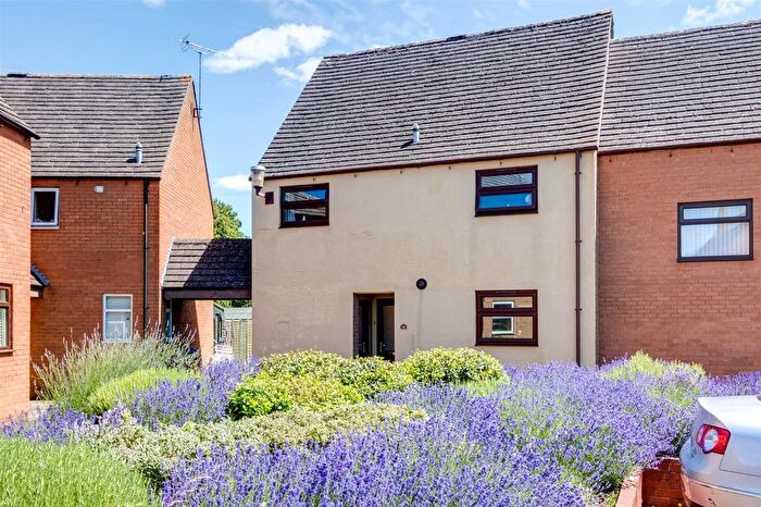 3 Bedroom End Of Terrace House For Sale In St. Georges Close, Old Town, GL56