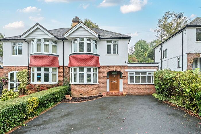 3 Bedroom Detached House For Sale In Whyteleafe Hill, Whyteleafe, CR3