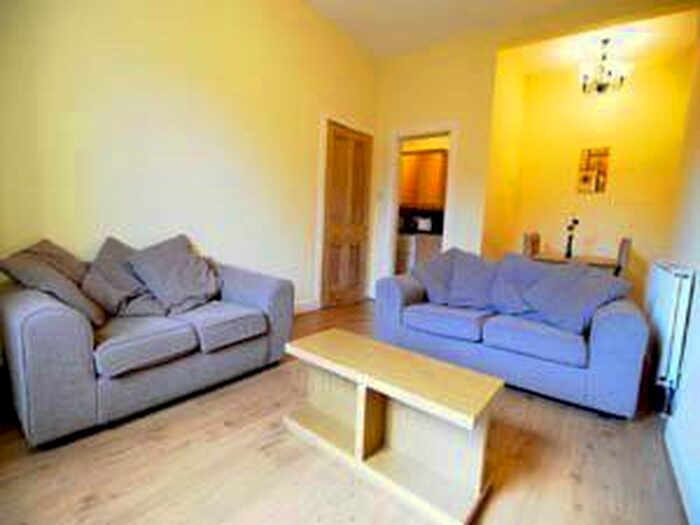 1 Bedroom Flat To Rent In Broughton Road, Edinburgh, EH7