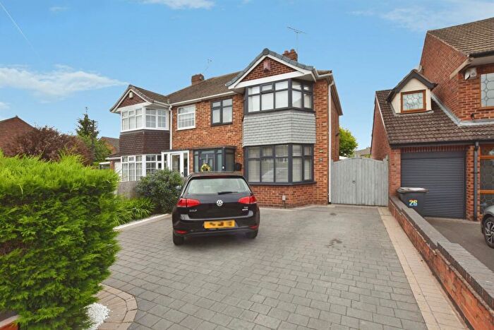 3 Bedroom Semi Detached House For Sale In Briardene Avenue, CV12