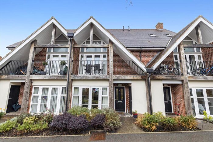 4 Bedroom House To Rent In Pitt Rivers Close, Guildford, Surrey, GU1