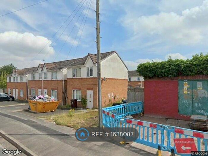 3 Bedroom Detached House To Rent In Manor Row, Kirkby, L33