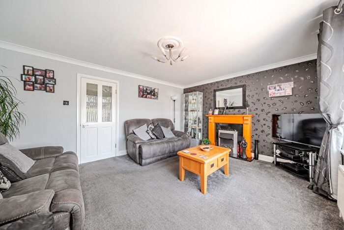3 Bedroom Detached Bungalow For Sale In Edenvale Road, Paignton, Devon, TQ3