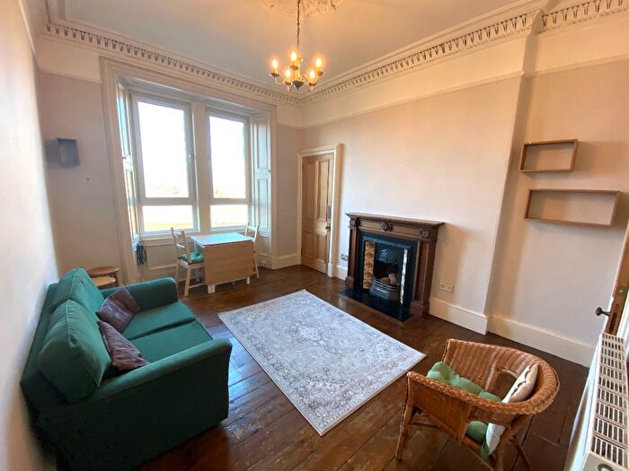 2 Bedroom Flat To Rent In Dundee Terrace, Fountainbridge, Edinburgh, EH11