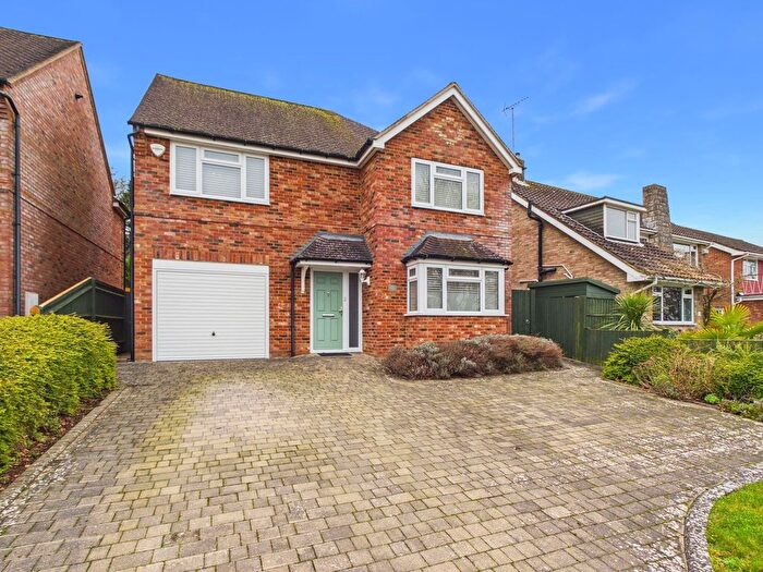 4 Bedroom Detached House For Sale In Hurston Close, Findon Valley, Worthing, BN14
