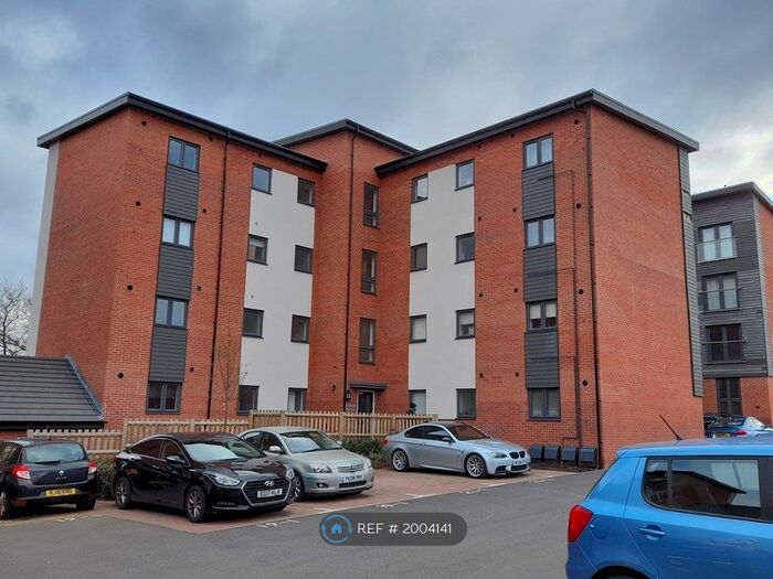 2 Bedroom Flat To Rent In Ascot Way, Birmingham, B31