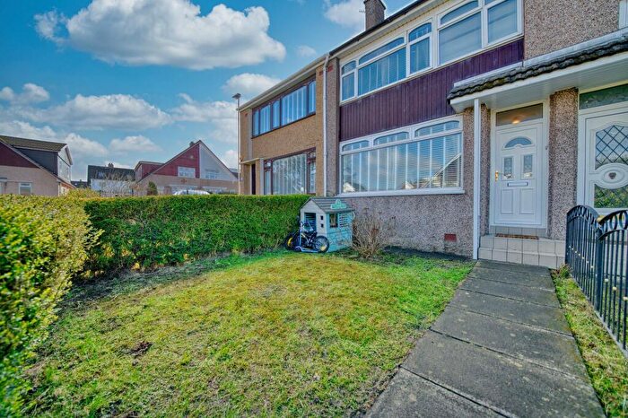 3 Bedroom Terraced House For Sale In Laidlaw Gardens, Uddingston, G71